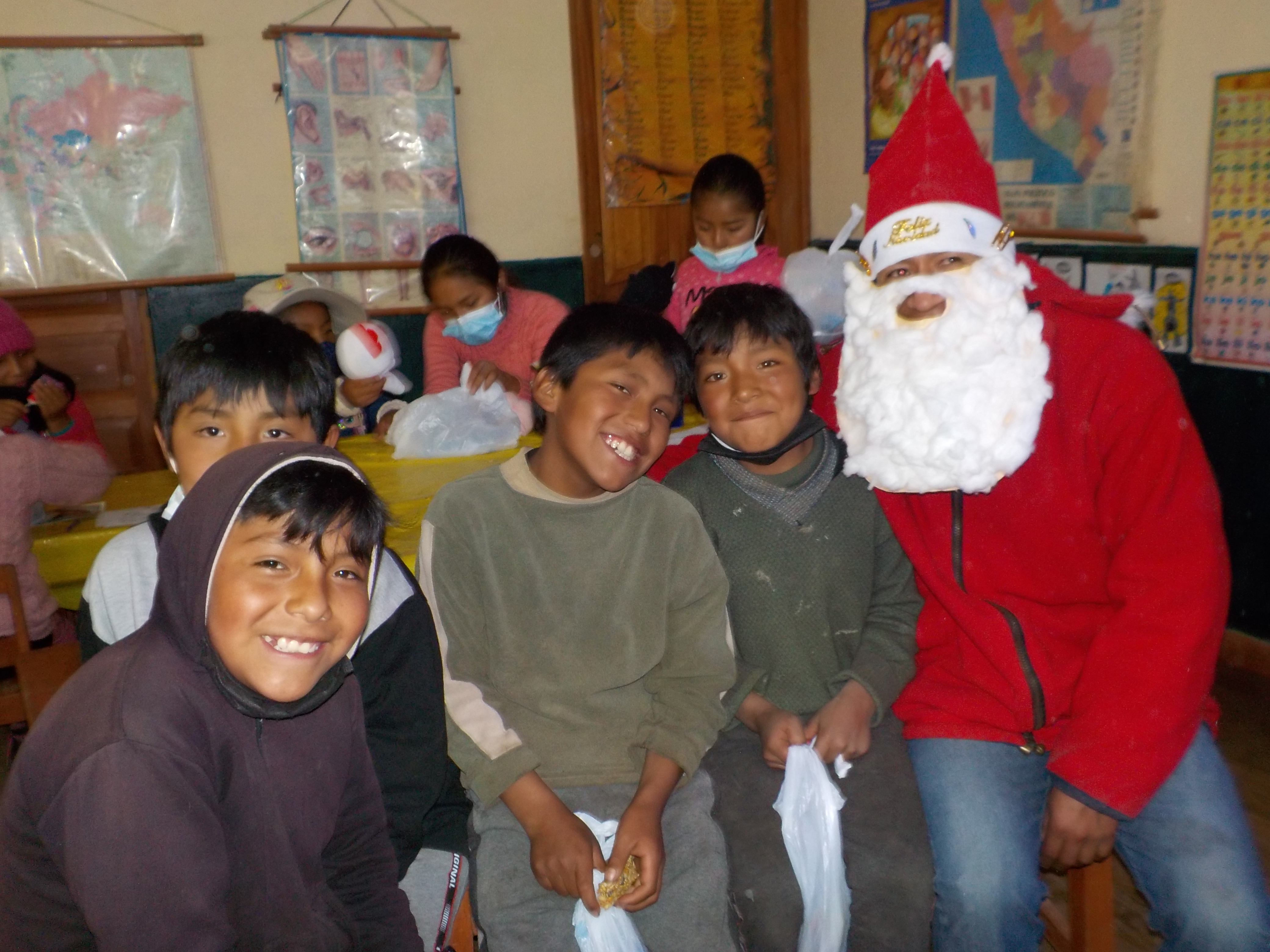 Advent Brings Smiles and Joy in Sicuani, Peru